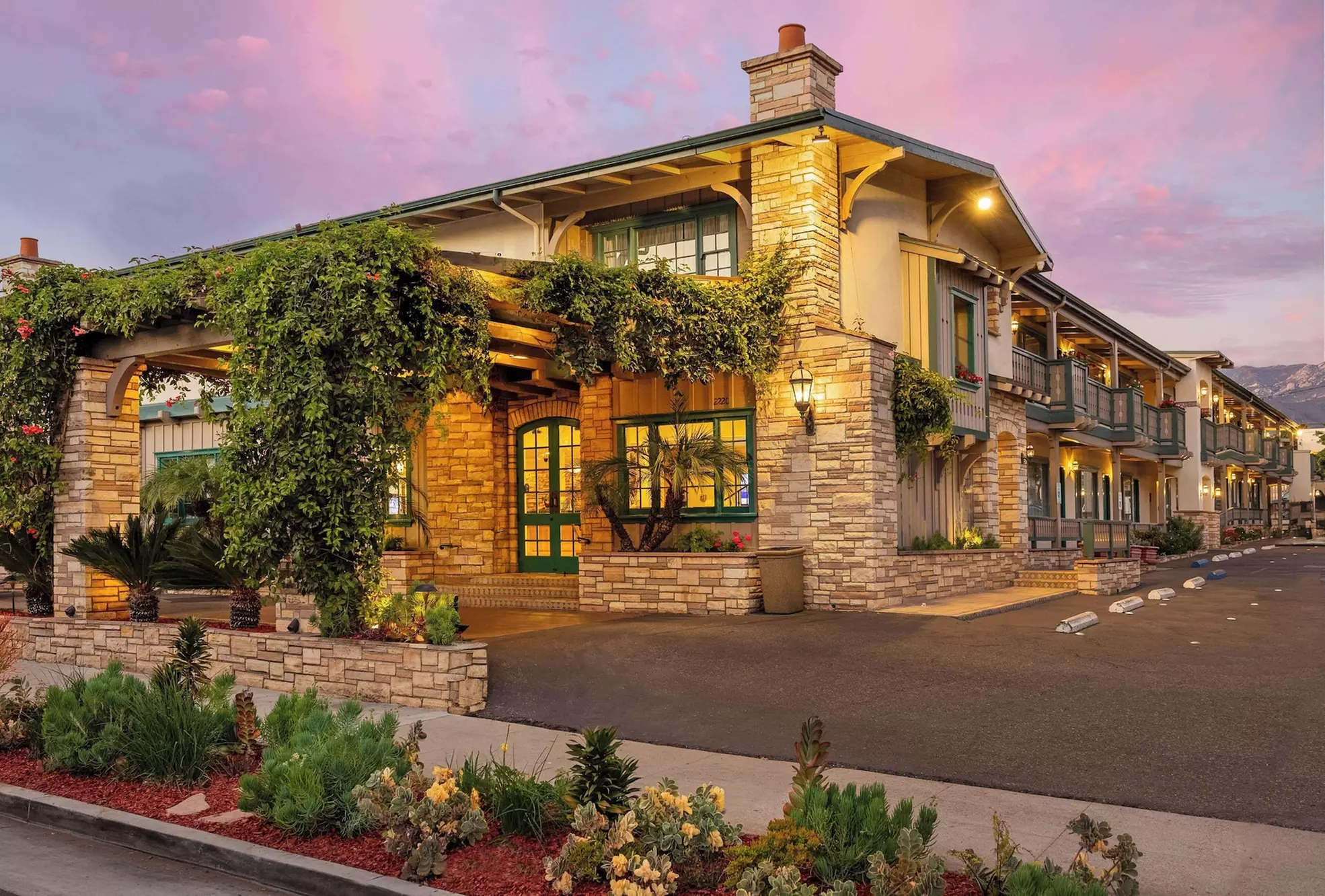 Best Western Plus Santa Barbara - Primary Image