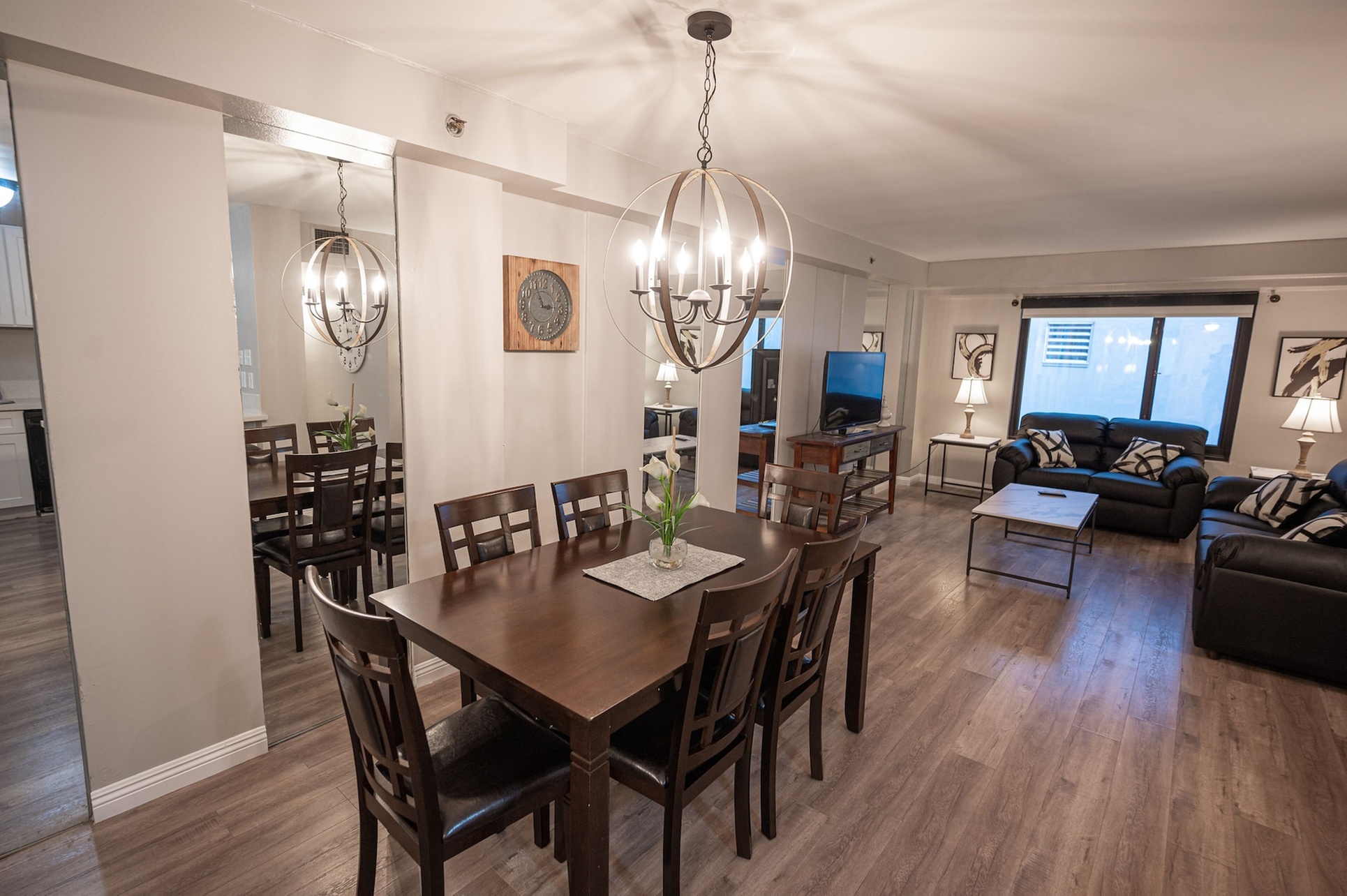 Stay Together Suites 2BD2B Apartment