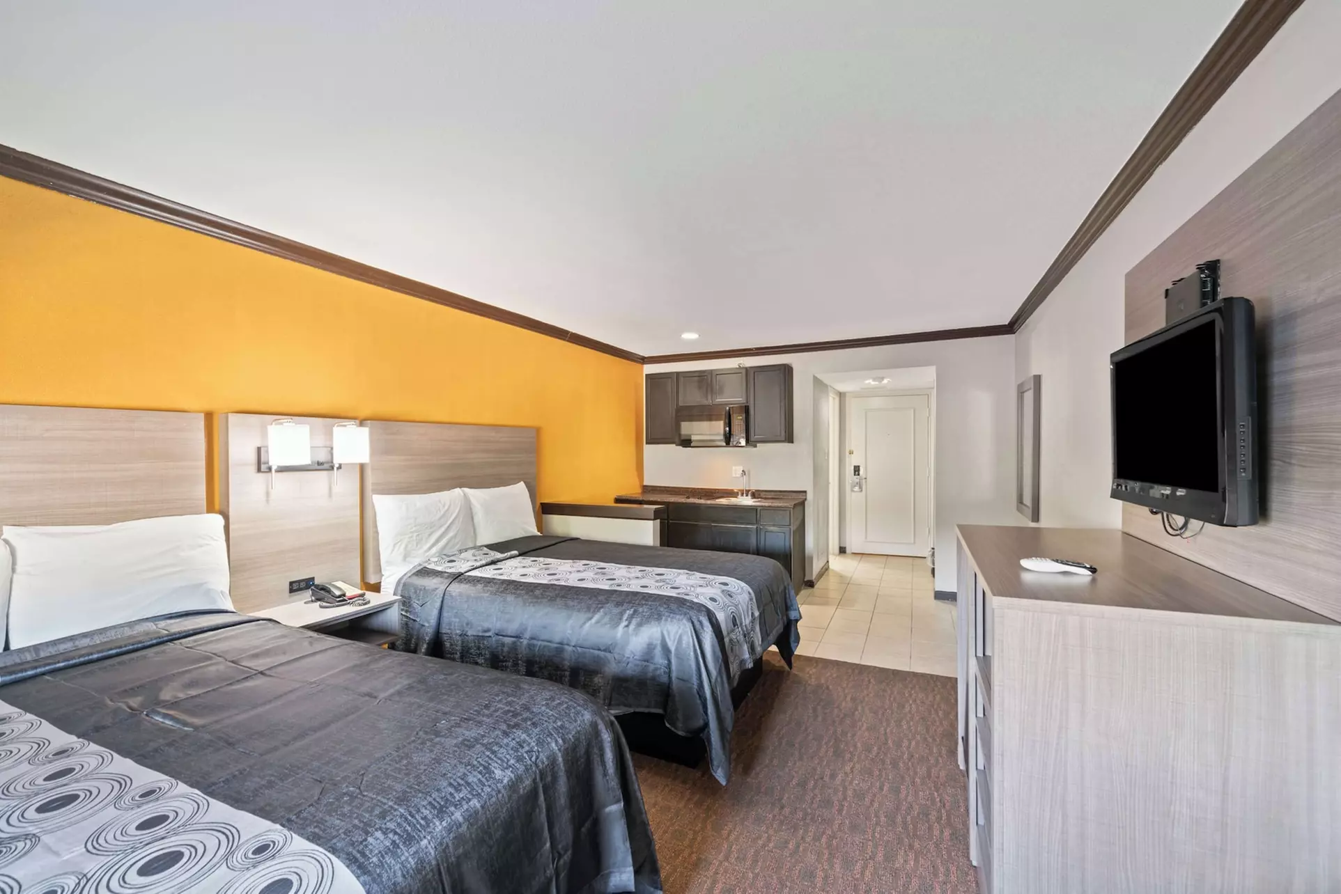 Americas Best Value Inn & Suites Brenham - Primary Image