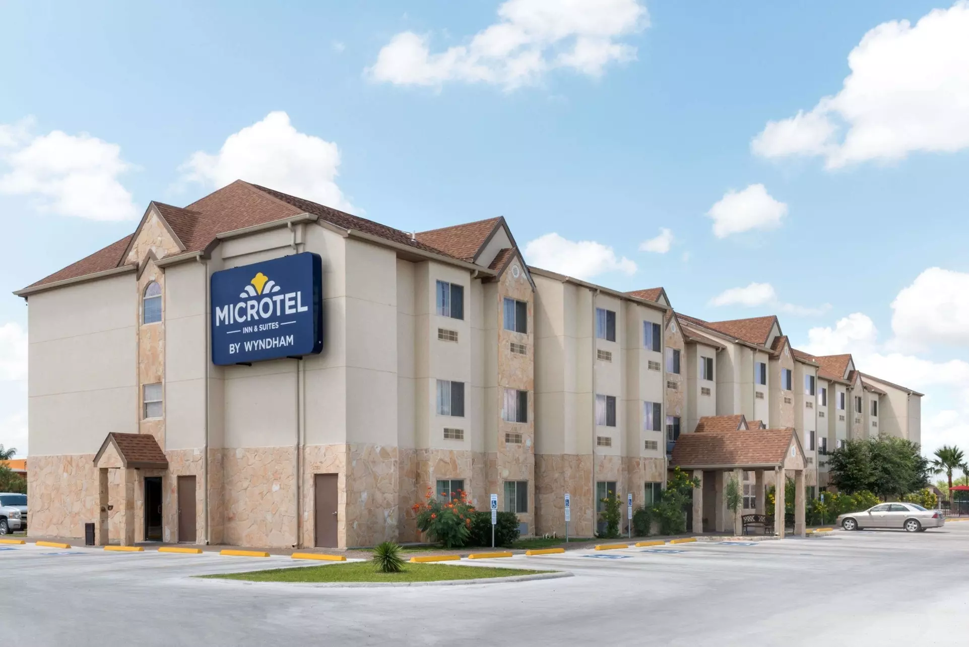 Microtel Inn and Suites Eagle Pass - Primary Image