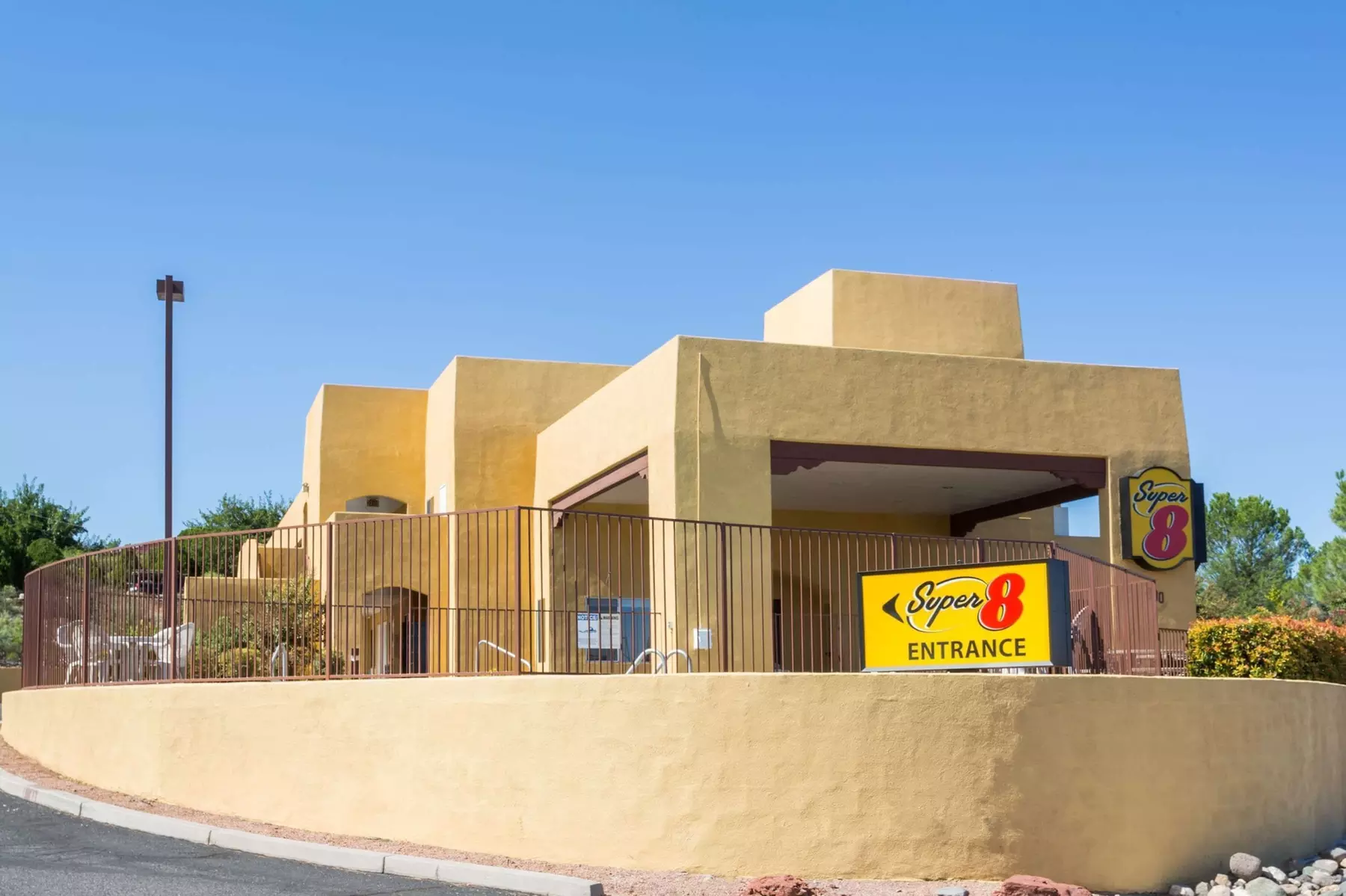 Super 8 by Wyndham Cottonwood - Primary Image