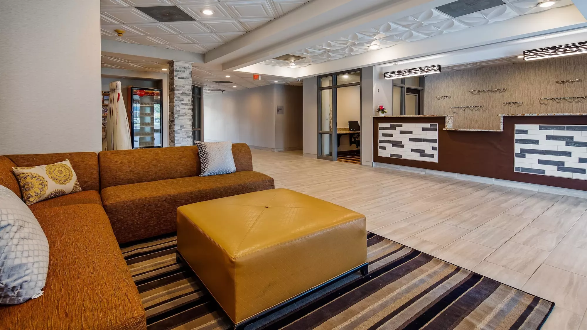Best Western Knoxville Suites - Downtown - Primary Image