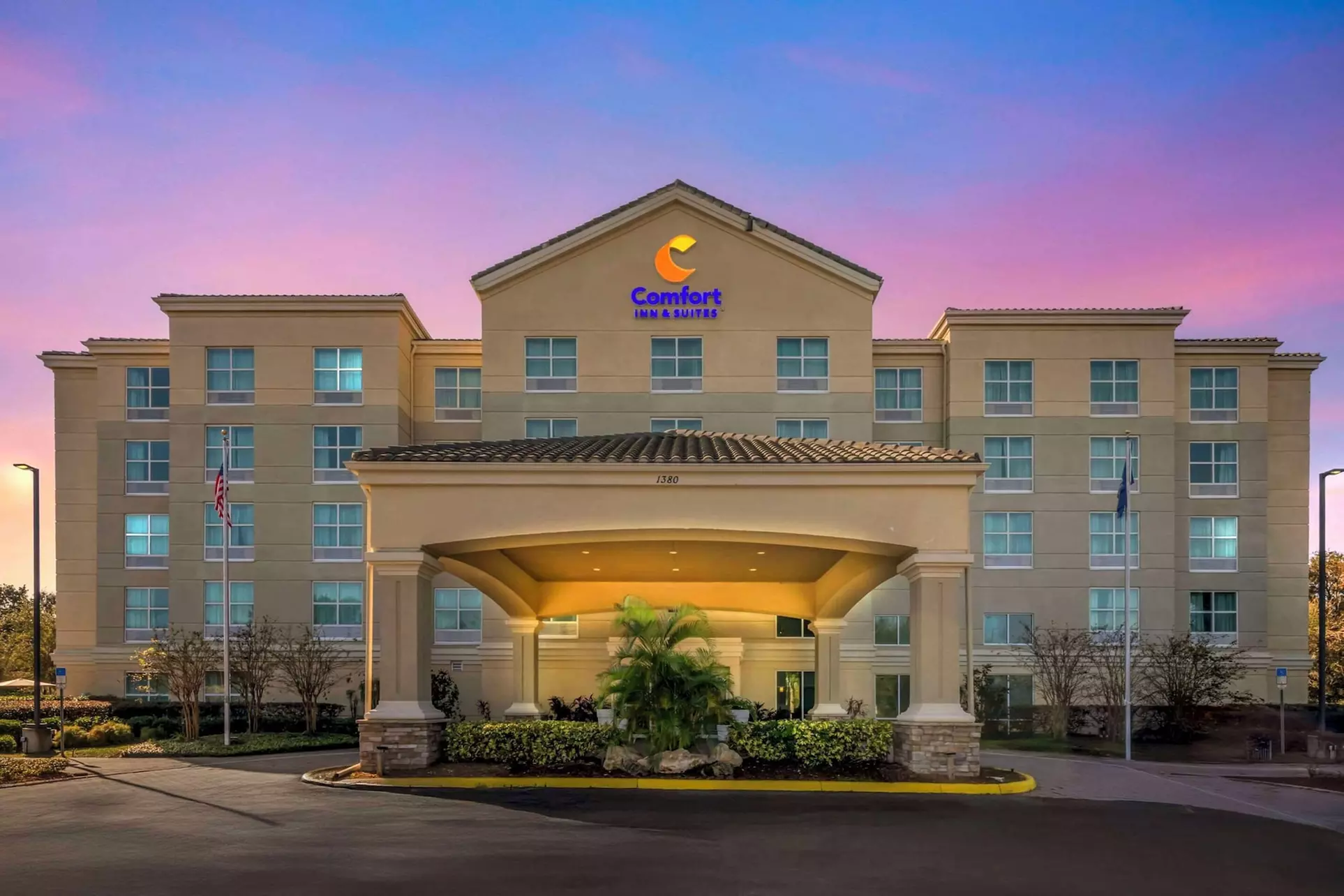 Comfort Inn & Suites Tavares North - Primary Image