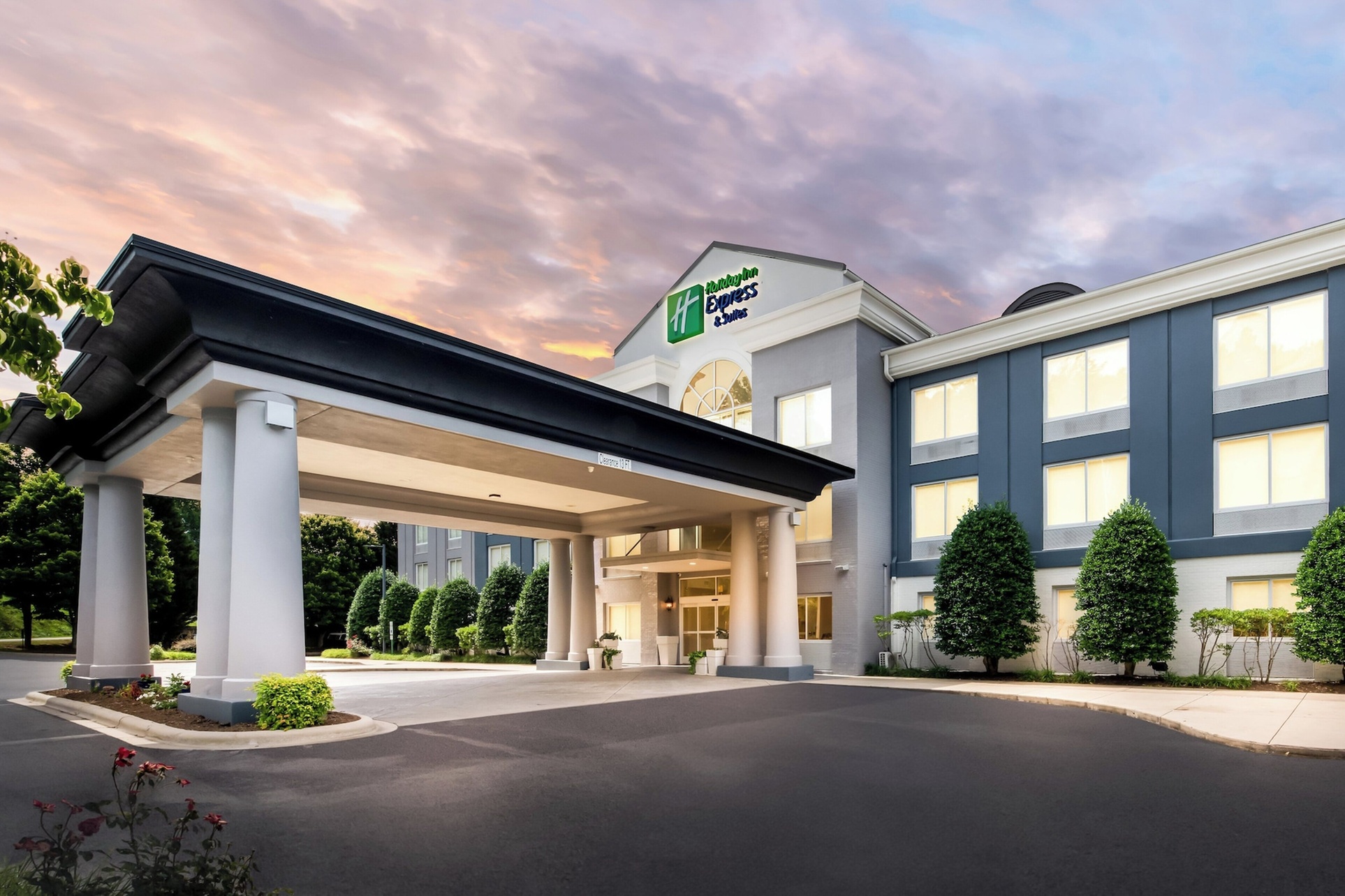 Holiday Inn Express & Suites Sylva - Western Carolina Area by IHG