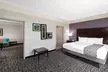 La Quinta Inn & Suites by Wyndham Port Lavaca - Second Medium