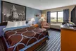 Super 8 by Wyndham Iowa City/Coralville - Second Medium