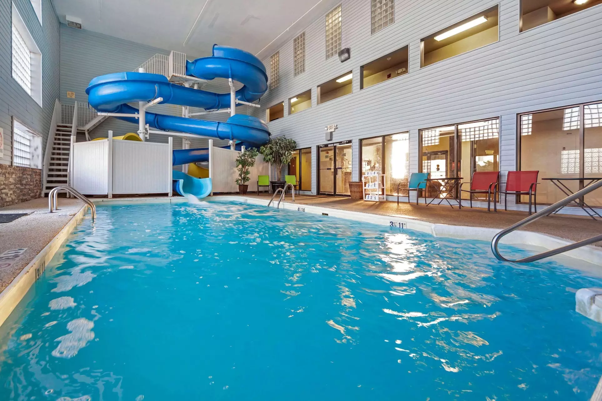 Econo Lodge Black Hills - Primary Image