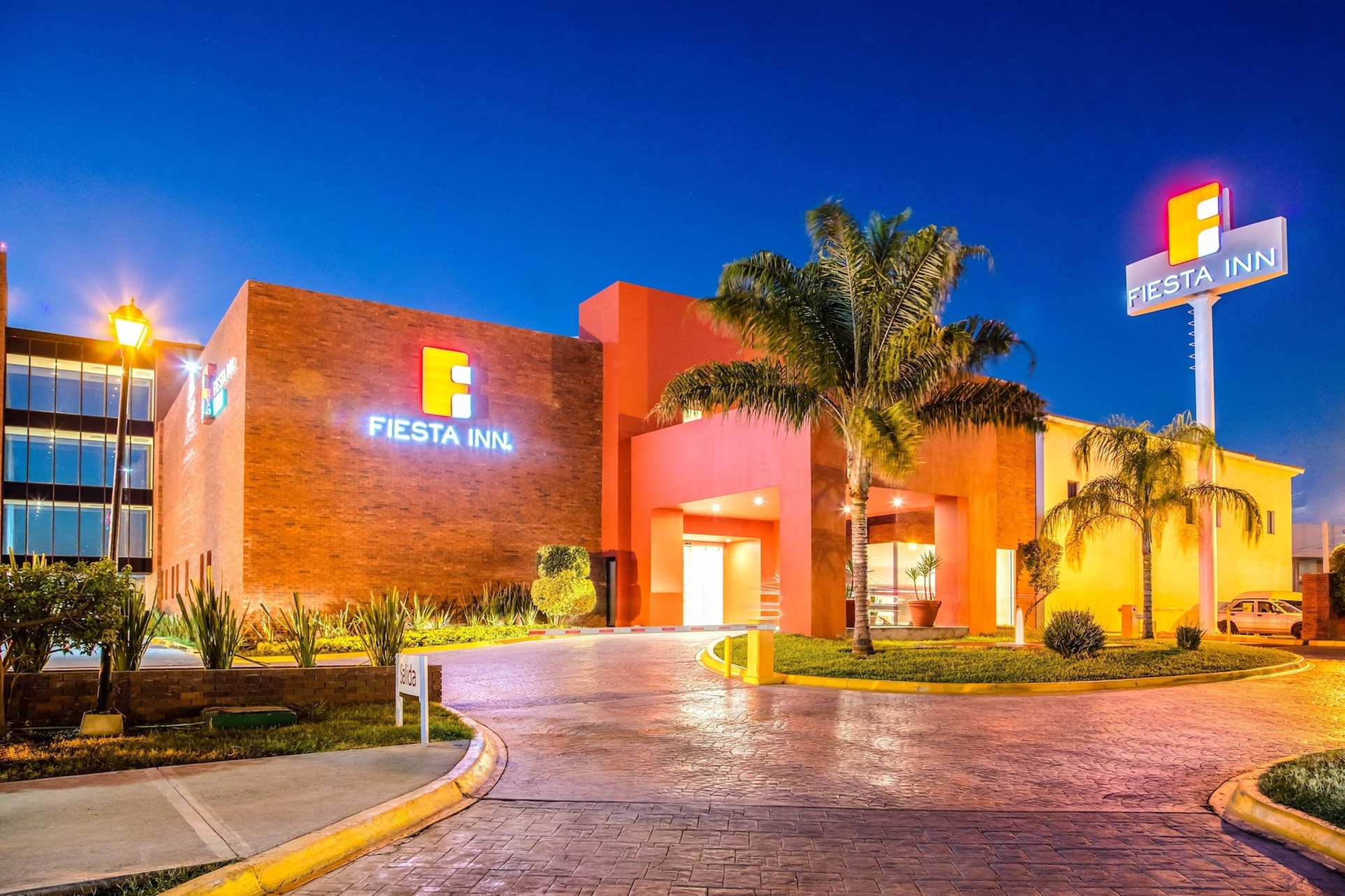 Fiesta Inn Monterrey La Fe
