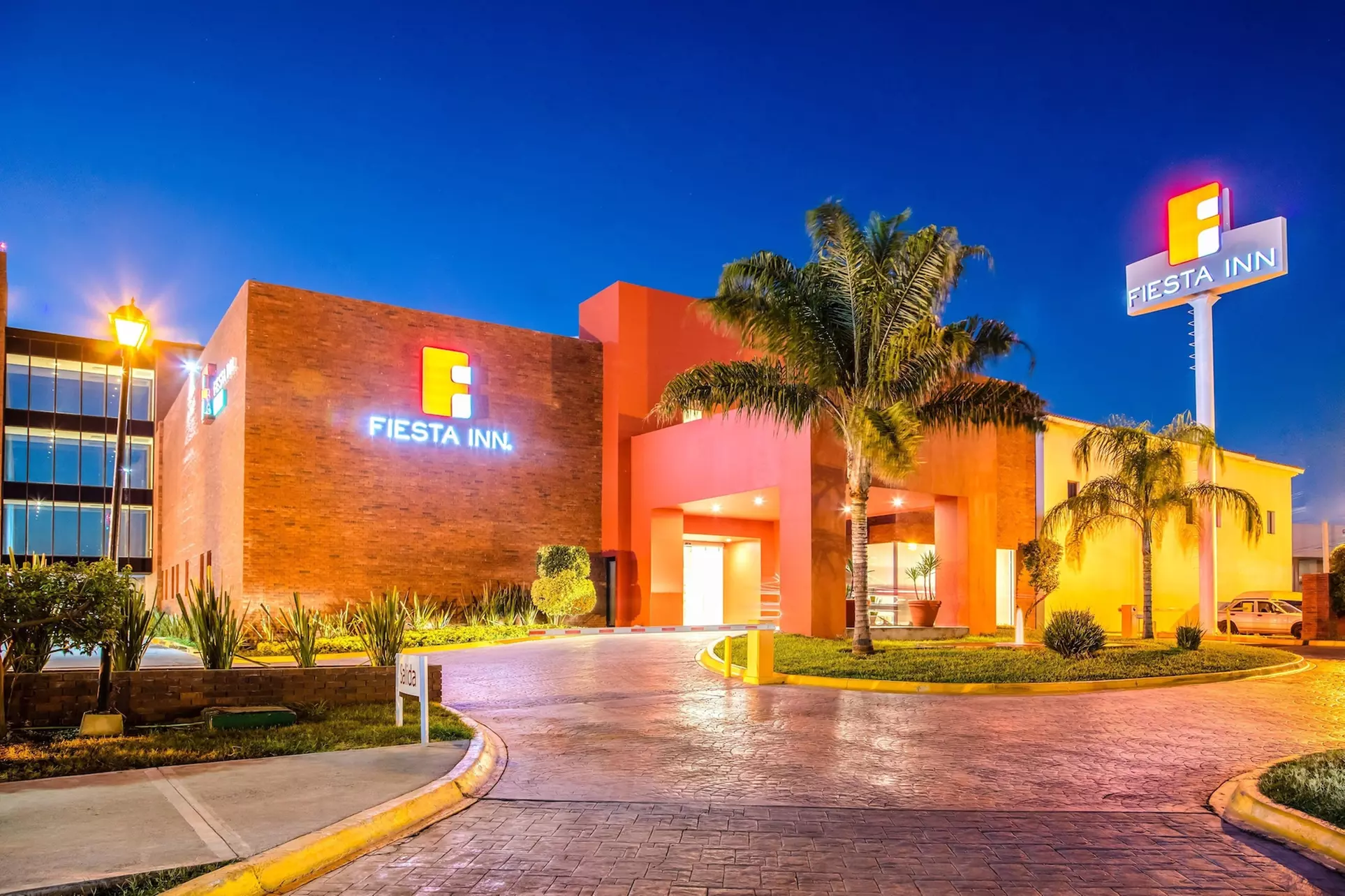 Fiesta Inn Monterrey La Fe - Primary Image