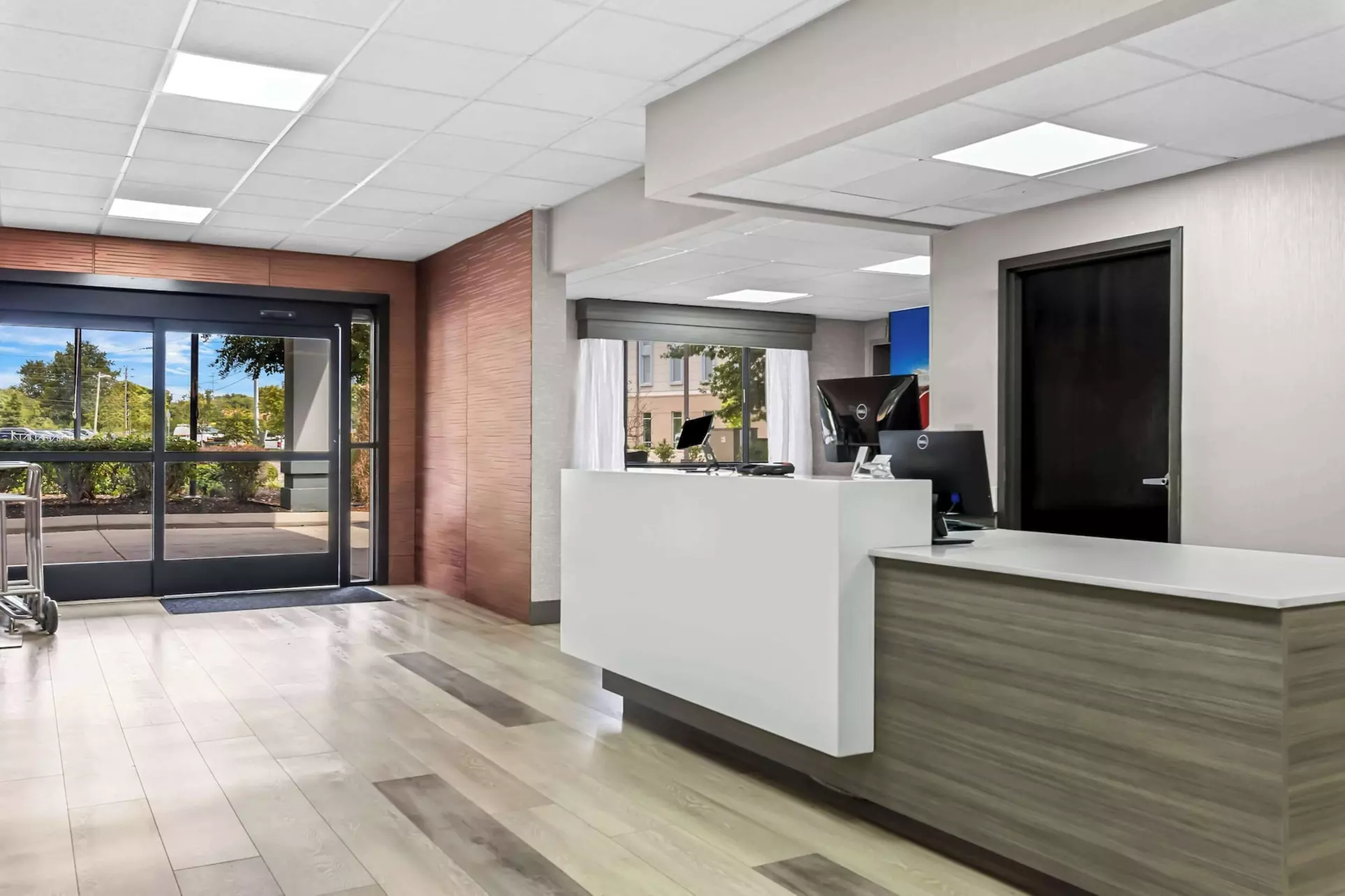 Clarion Pointe Franklin - Nashville Area - Primary Image