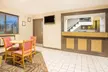 Super 8 by Wyndham Lexington VA - Second Medium