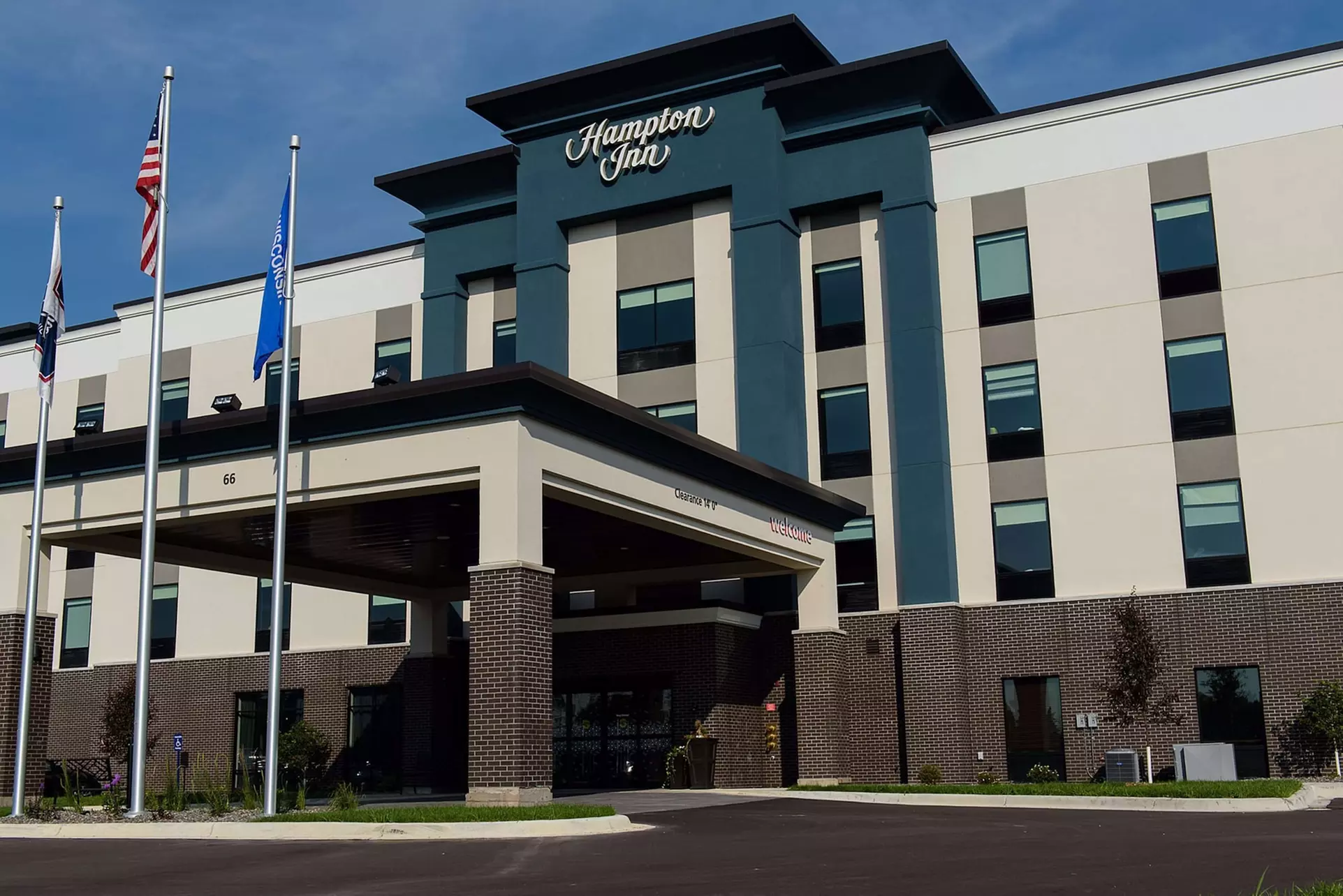 Hampton Inn Superior Duluth - Primary Image