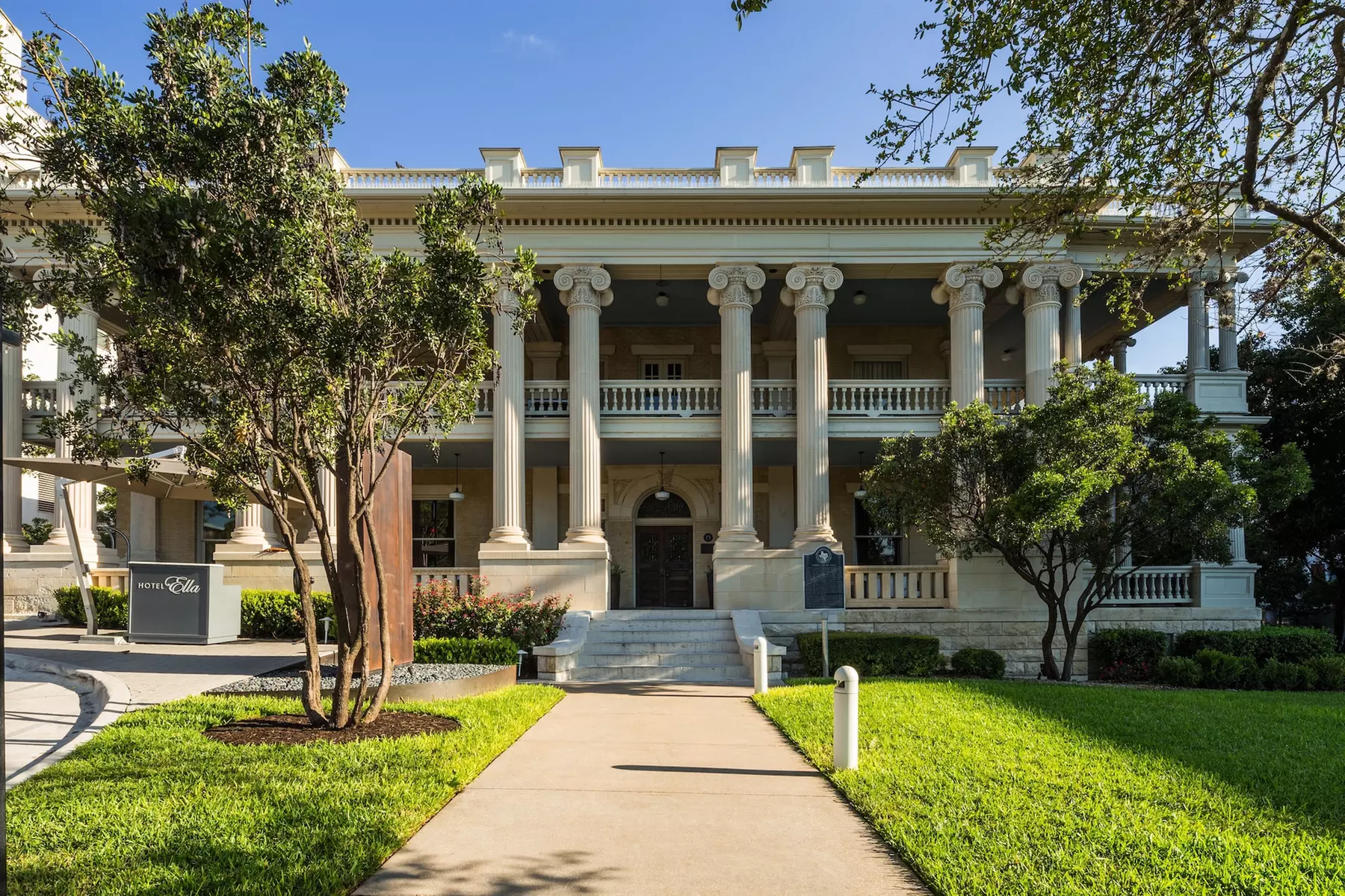 Hotel Ella - Primary Image