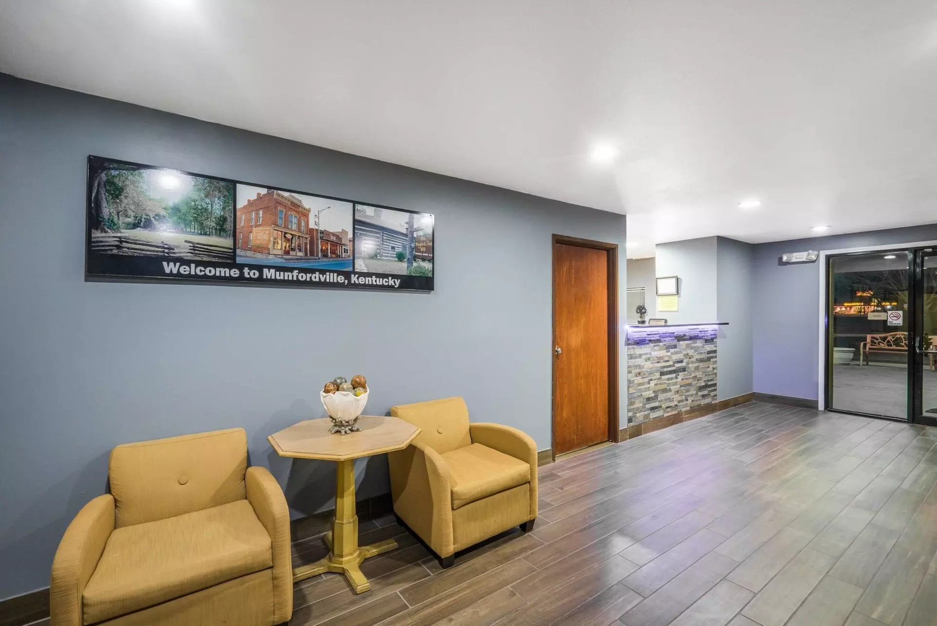 Super 8 by Wyndham Munfordville KY - Primary Image