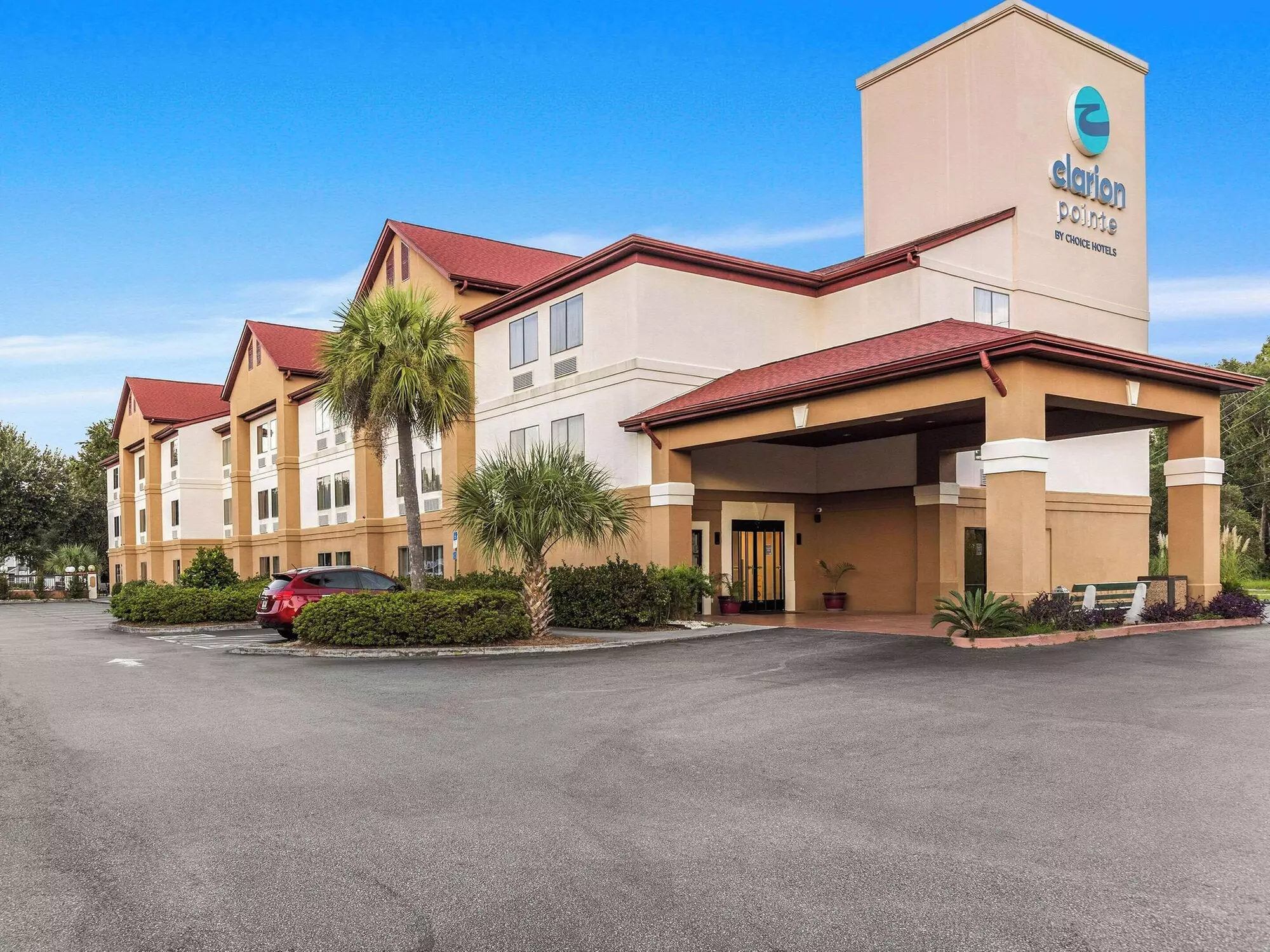 Clarion Pointe Savannah Gateway I-95 - Primary Image