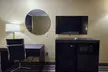 Super 8 by Wyndham Pine Bluff - Second Medium