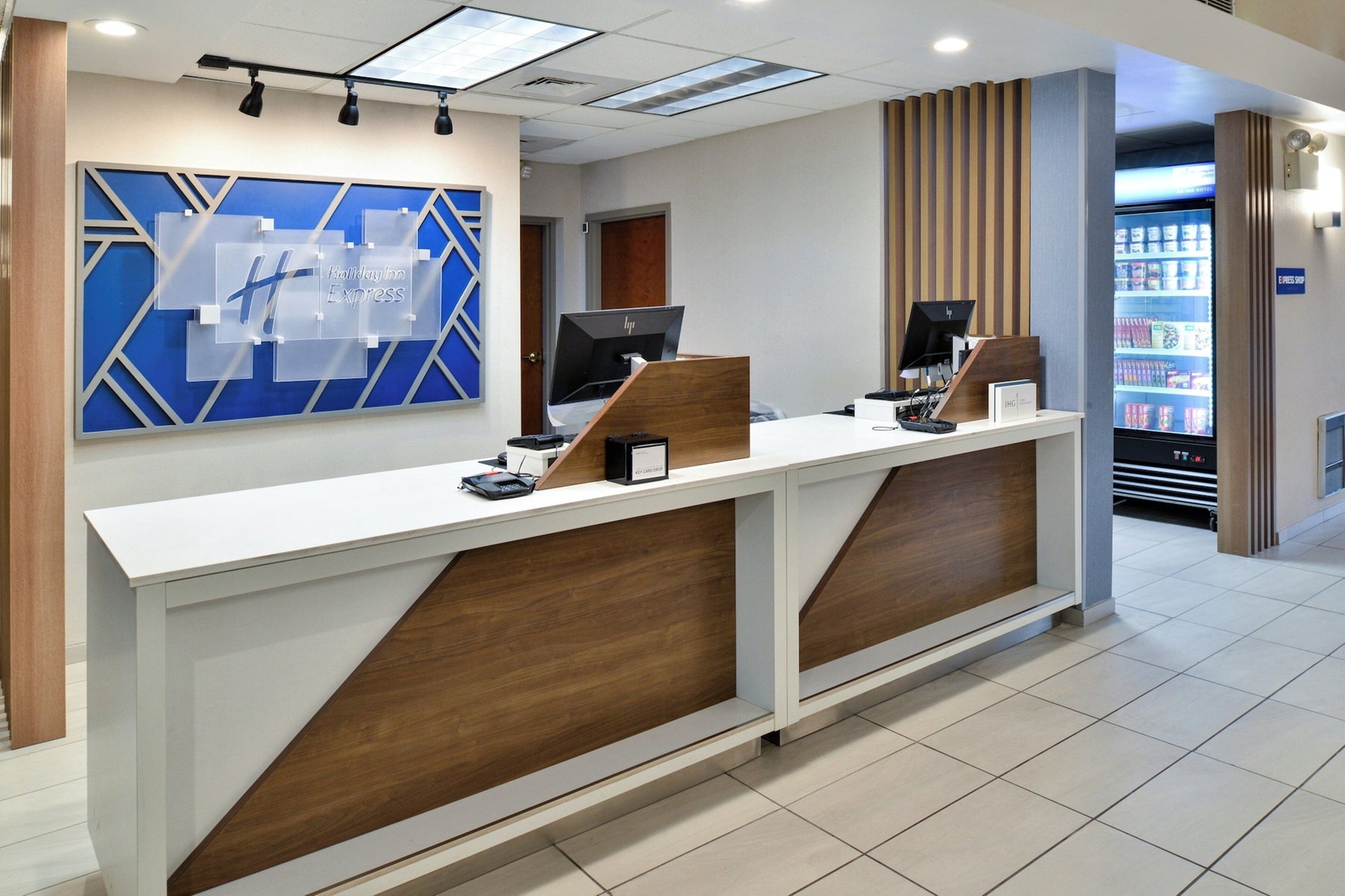 Holiday Inn Express Lewisburg/New Columbia by IHG