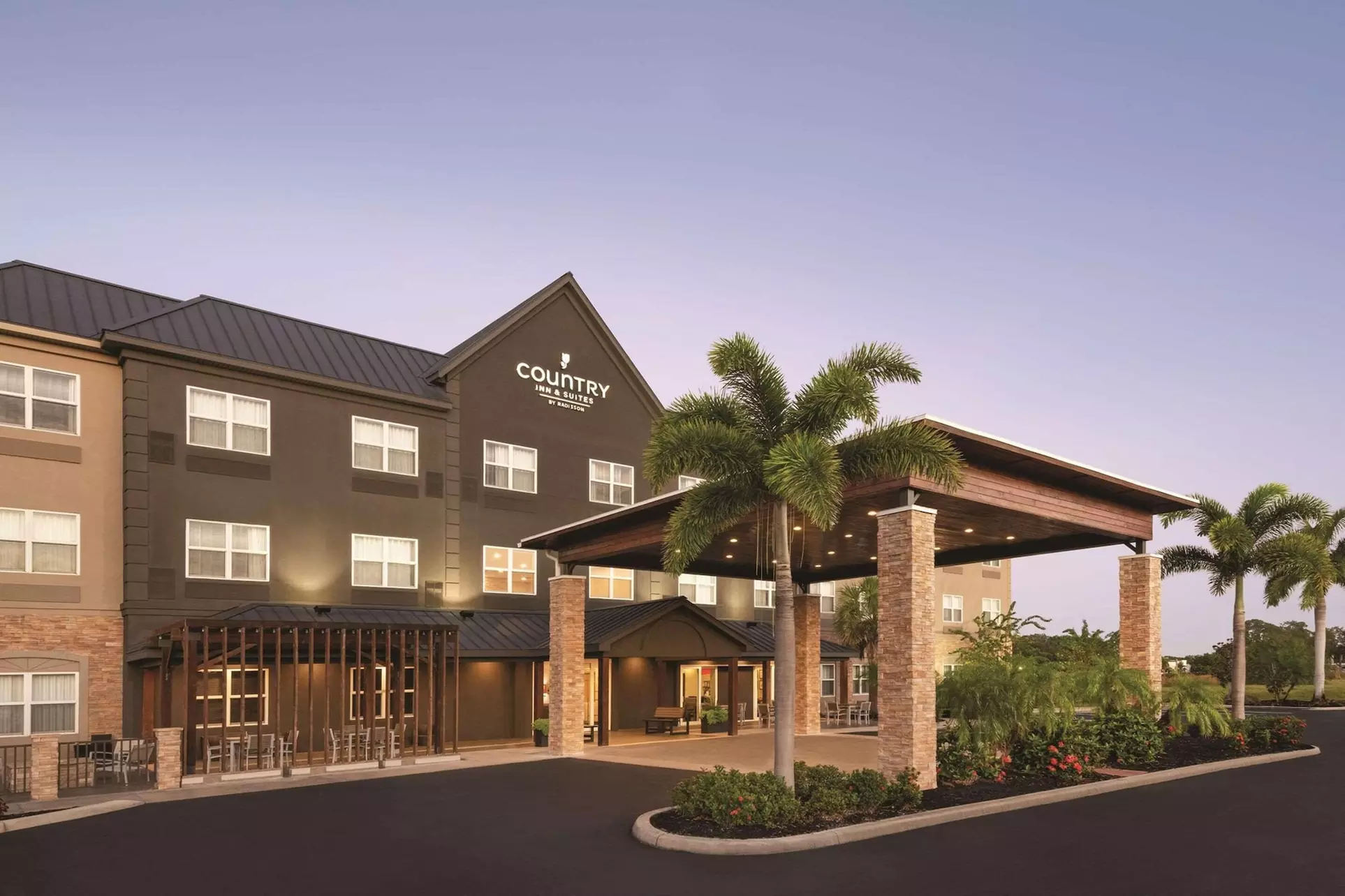 Country Inn & Suites by Radisson, Bradenton-Lakewood Ranch, FL - Primary Image