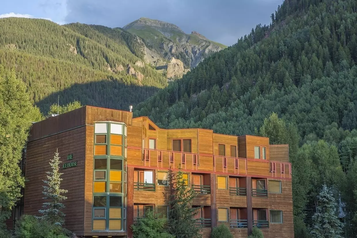 Ice House Suites and Condominiums - Primary Image