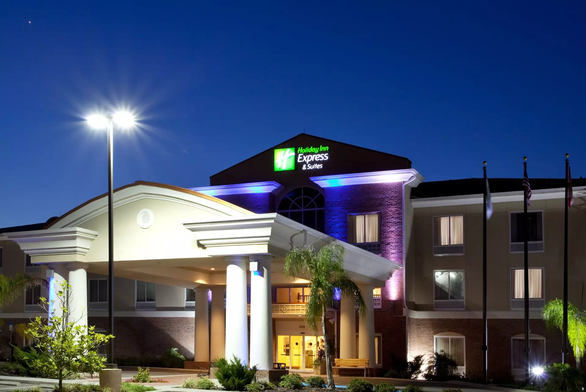 Holiday Inn Express & Suites Spring Hill by IHG - Primary Image