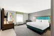 Hampton Inn & Suites Canton - Second Medium