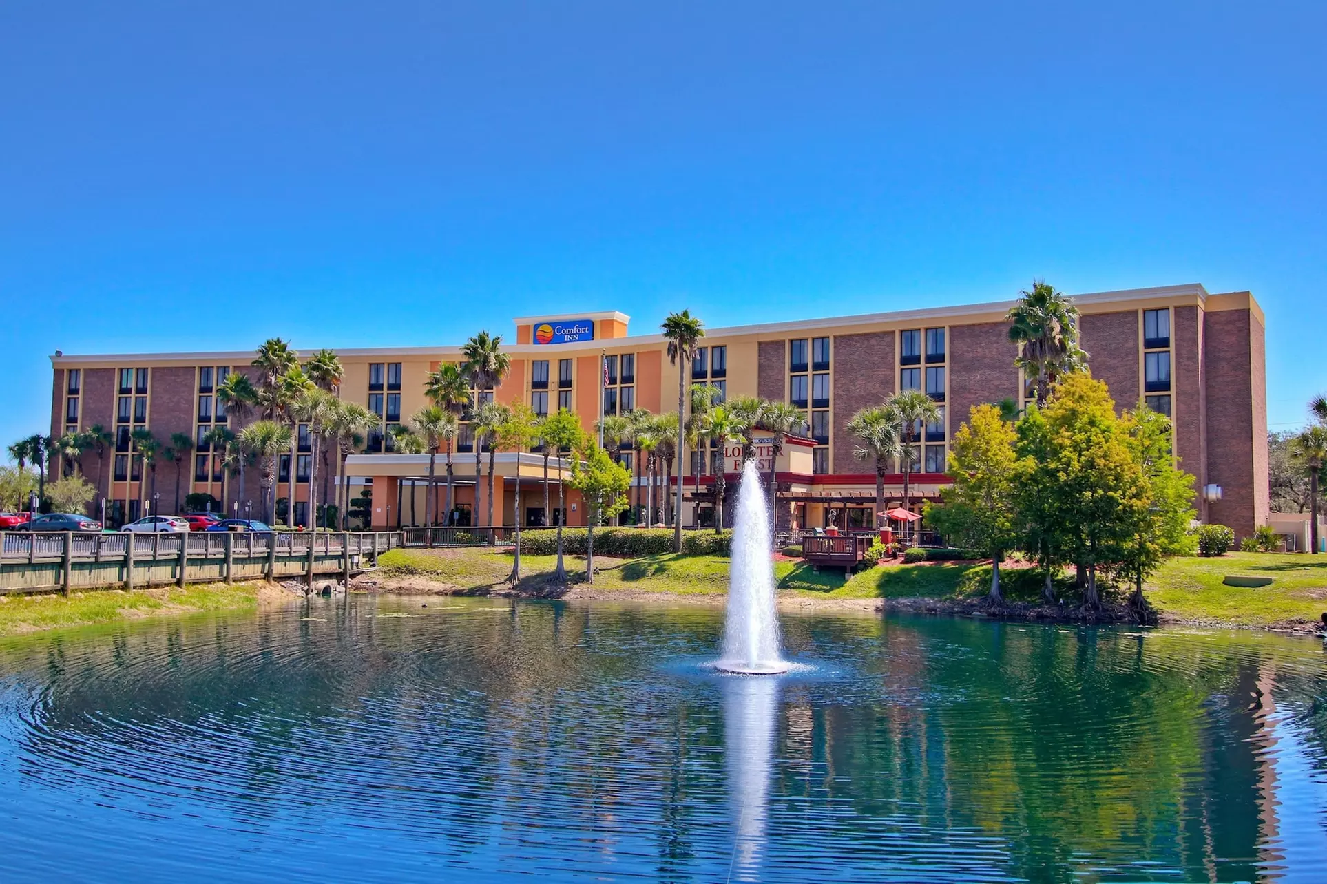 Comfort Inn & Suites Kissimmee by the Parks - Primary Image