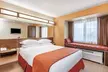 Microtel Inn & Suites by Wyndham Verona - Second Medium