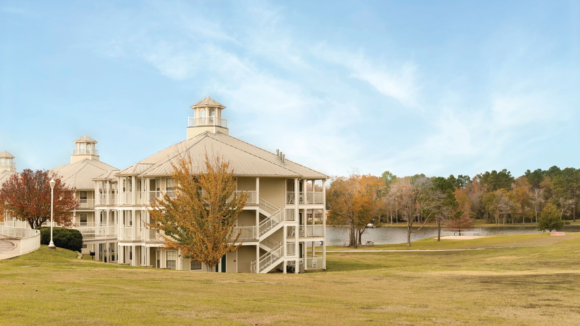 Holiday Inn Club Vacations Piney Shores Resort, an IHG Hotel