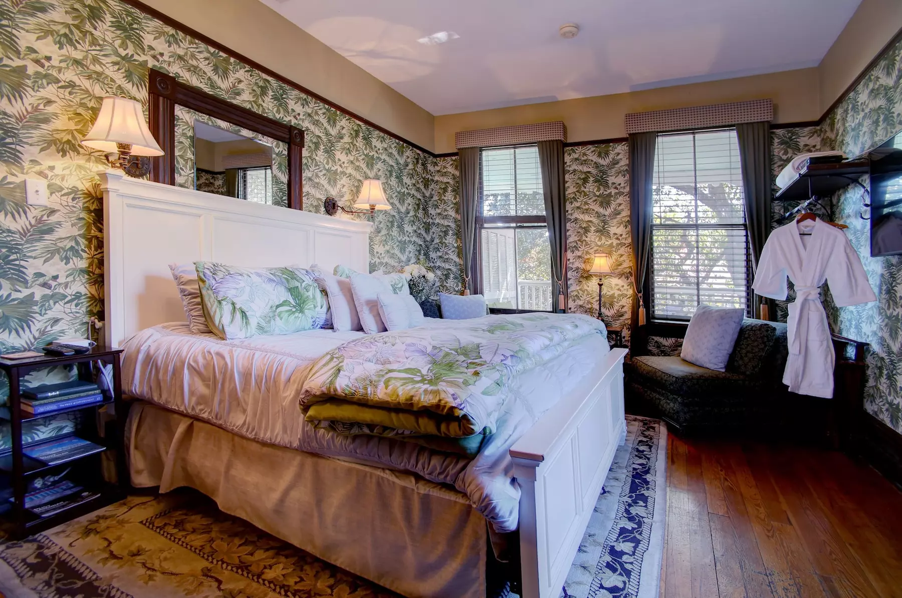 Azalea Inn and Villas - Primary Image