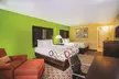 La Quinta Inn & Suites by Wyndham Baltimore S. Glen Burnie - Second Medium