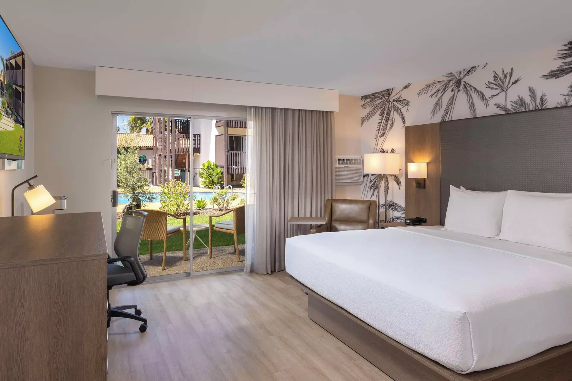 Best Western Plus Pepper Tree Inn - Primary Image