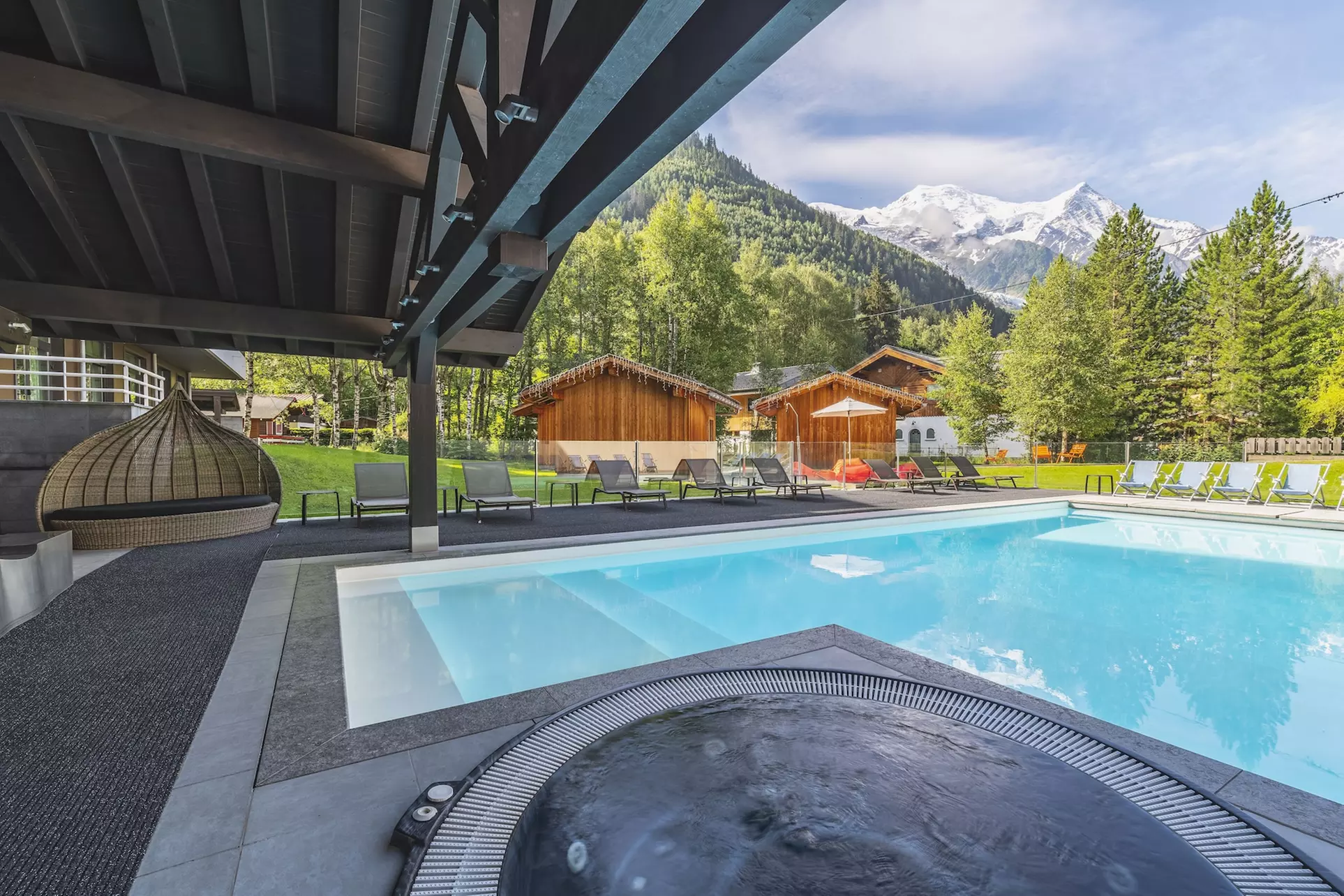 Hôtel Les Aiglons Chamonix - Primary Image