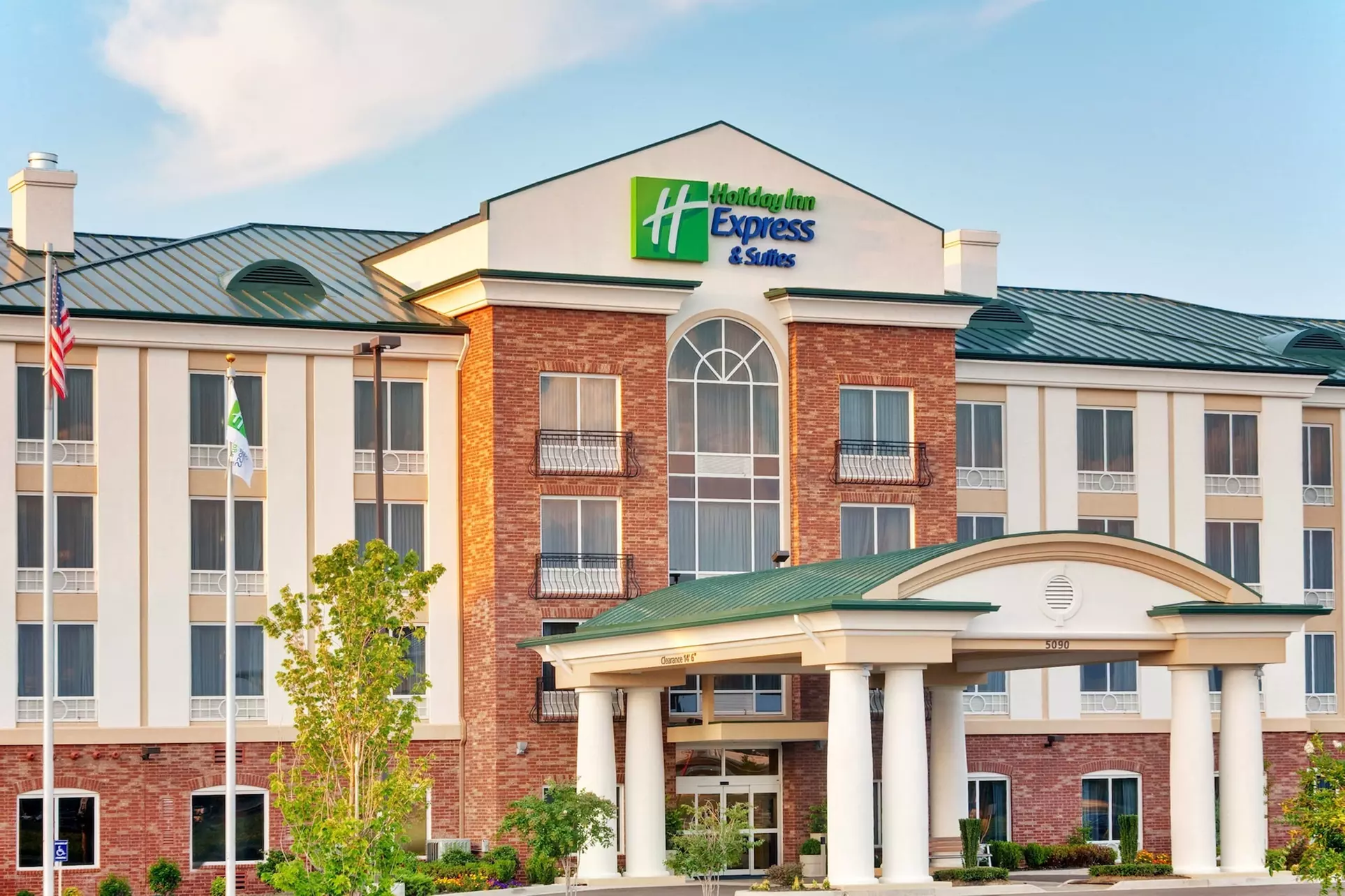 Holiday Inn Express & Suites Millington, an IHG Hotel - Primary Image