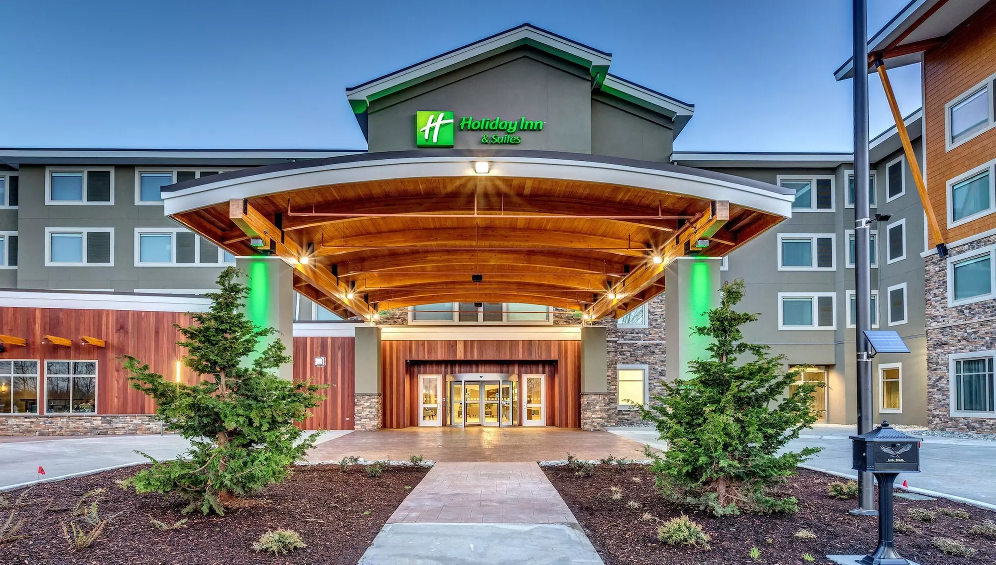 Holiday Inn & Suites Bellingham by IHG - Primary Image
