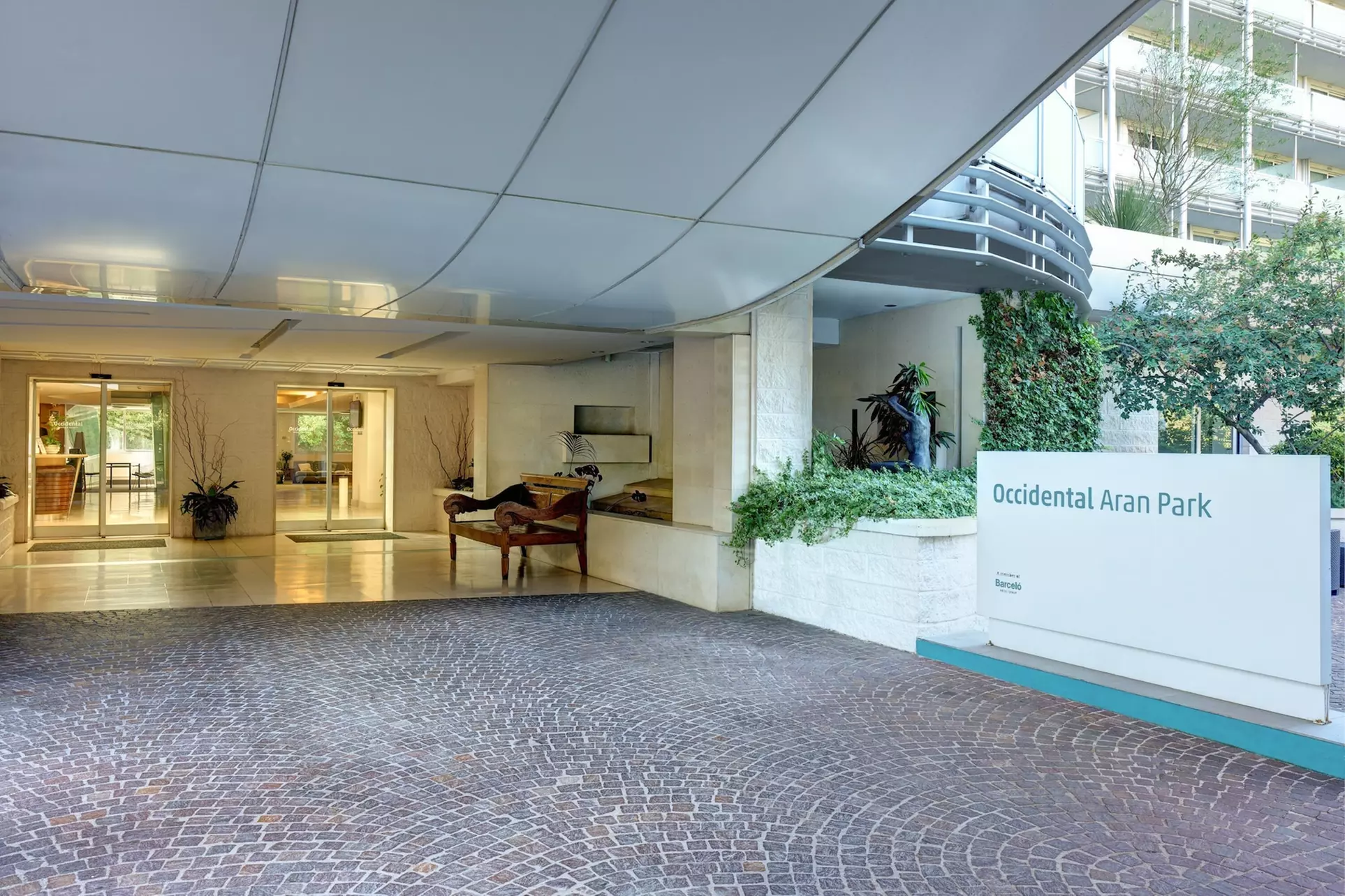 Occidental Aran Park - Primary Image