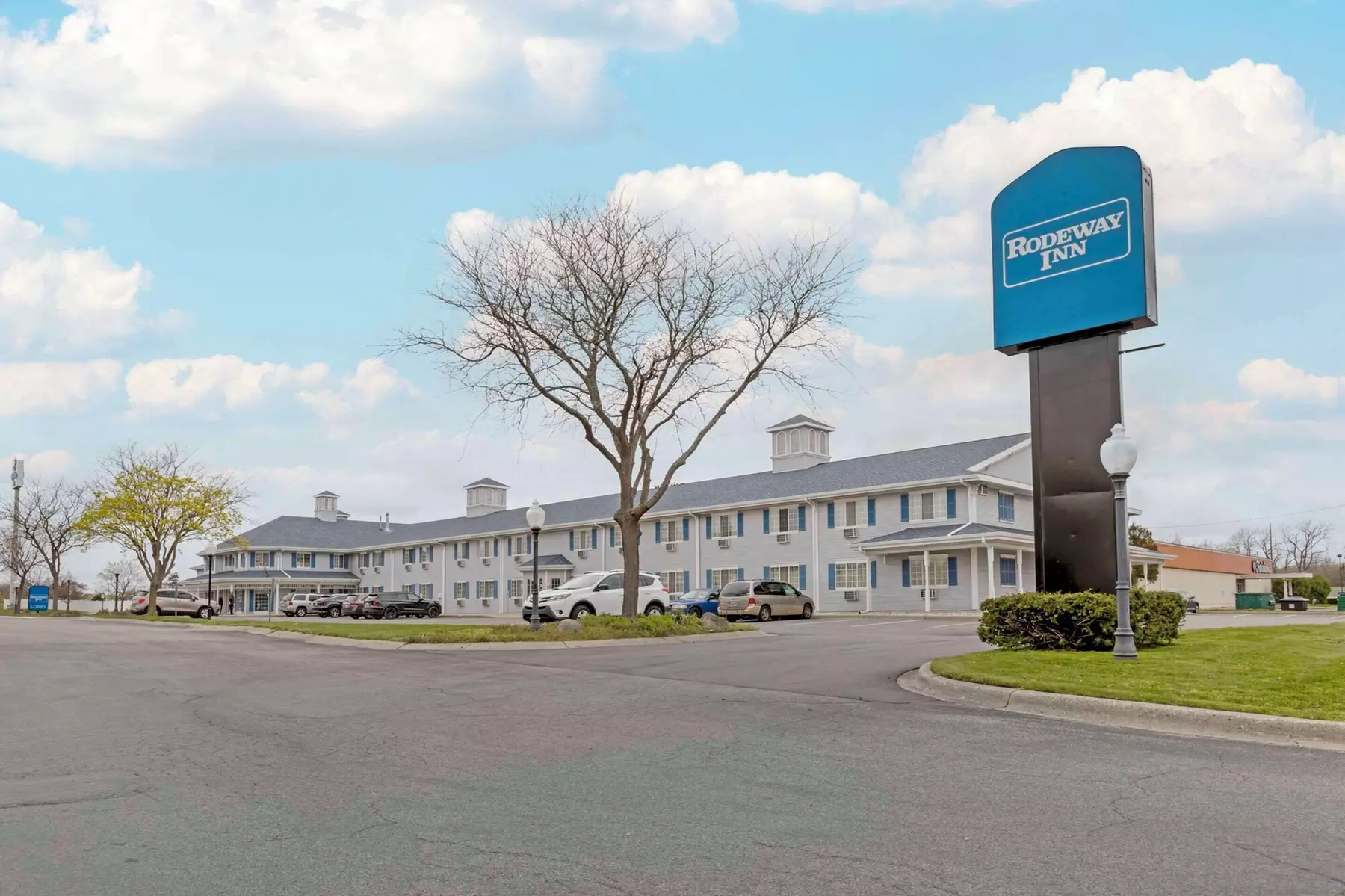 Rodeway Inn Grandville - Grand Rapids - Primary Image