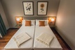 Hotel Malcom and Barret - Second Medium