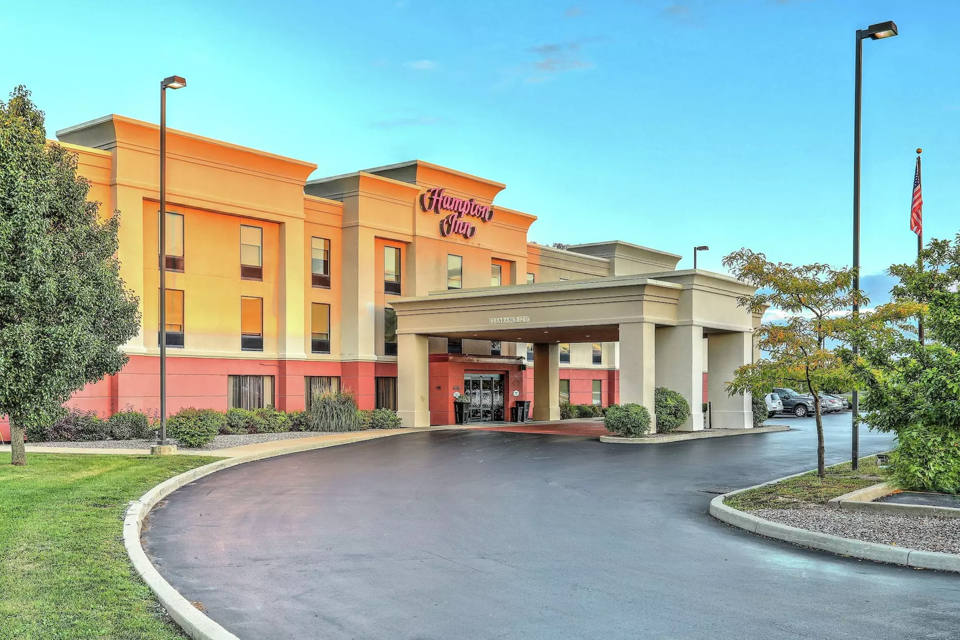 Hampton Inn Batavia - Primary Image