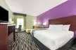 La Quinta Inn & Suites by Wyndham Bridge City - Second Medium