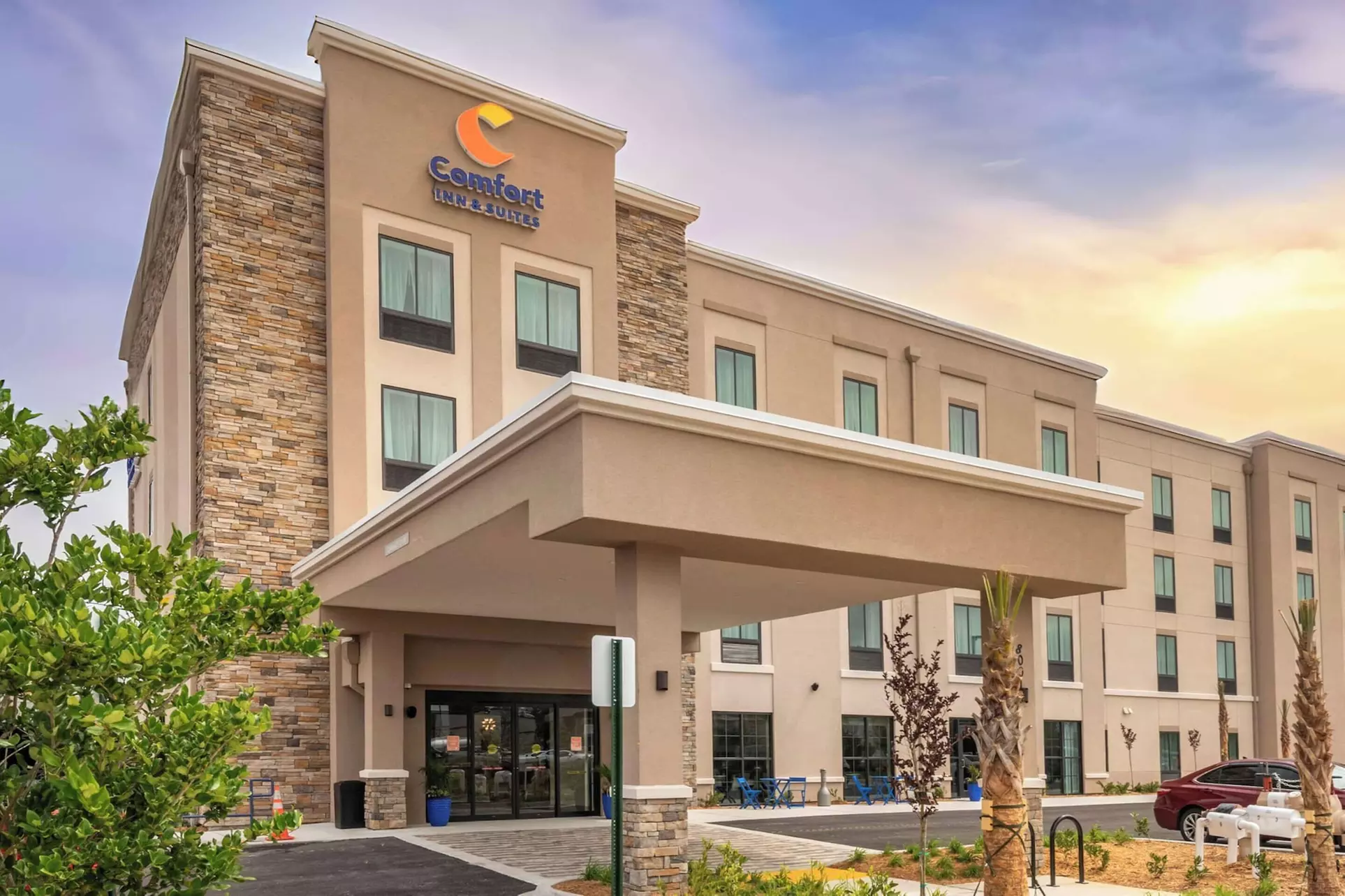 Comfort Inn & Suites Jacksonville - Orange Park Near Naval Air Station - Primary Image