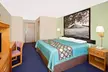 Super 8 by Wyndham Macomb - Second Medium