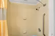 Days Inn by Wyndham Kittery - Second Medium