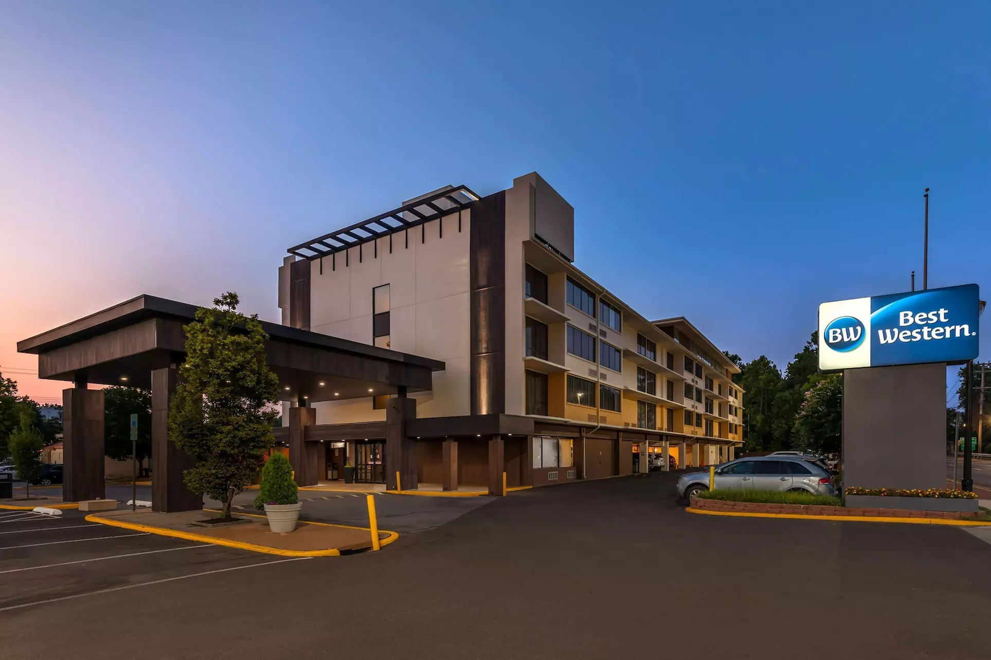 Best Western Laurel - Primary Image