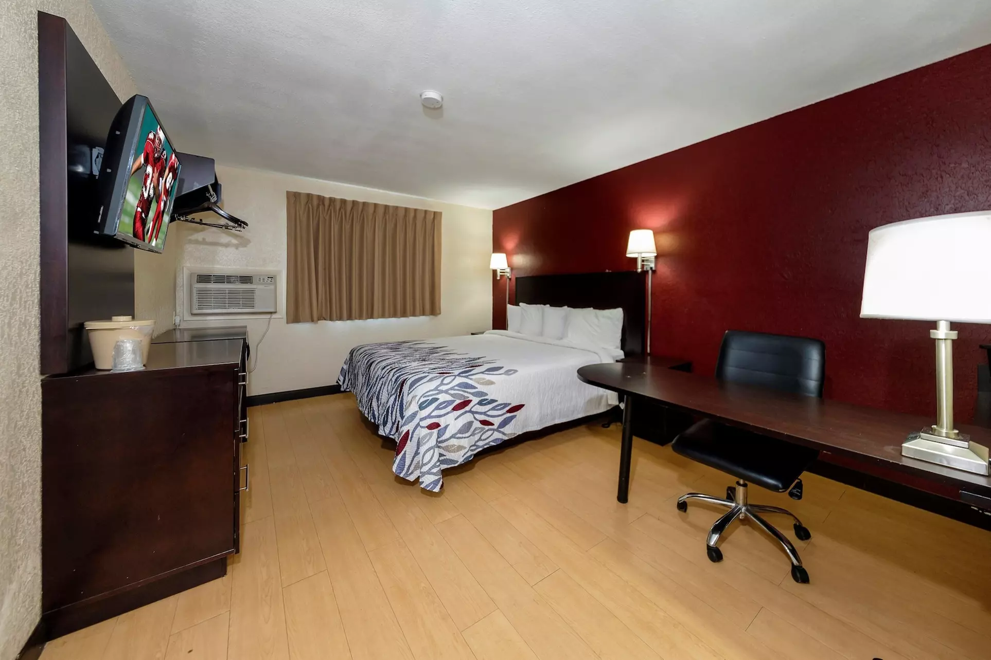 Red Roof Inn Jacksonville - Cruise Port - Primary Image
