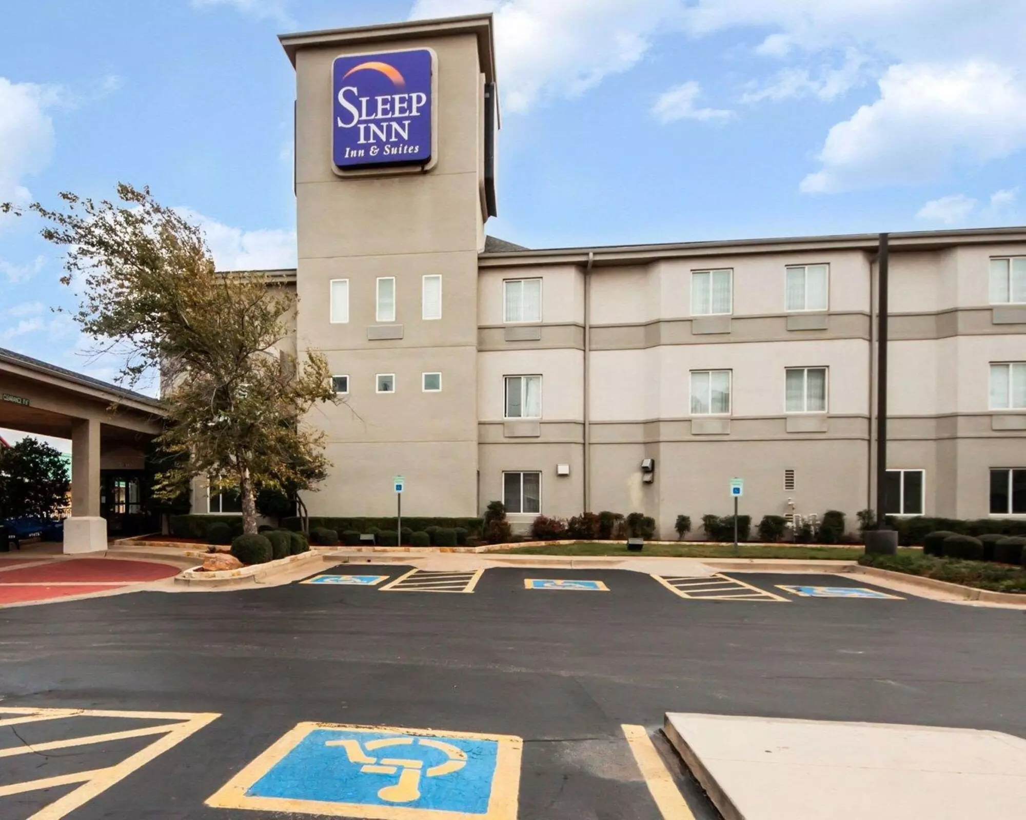 Sleep Inn & Suites Edmond near University - Primary Image