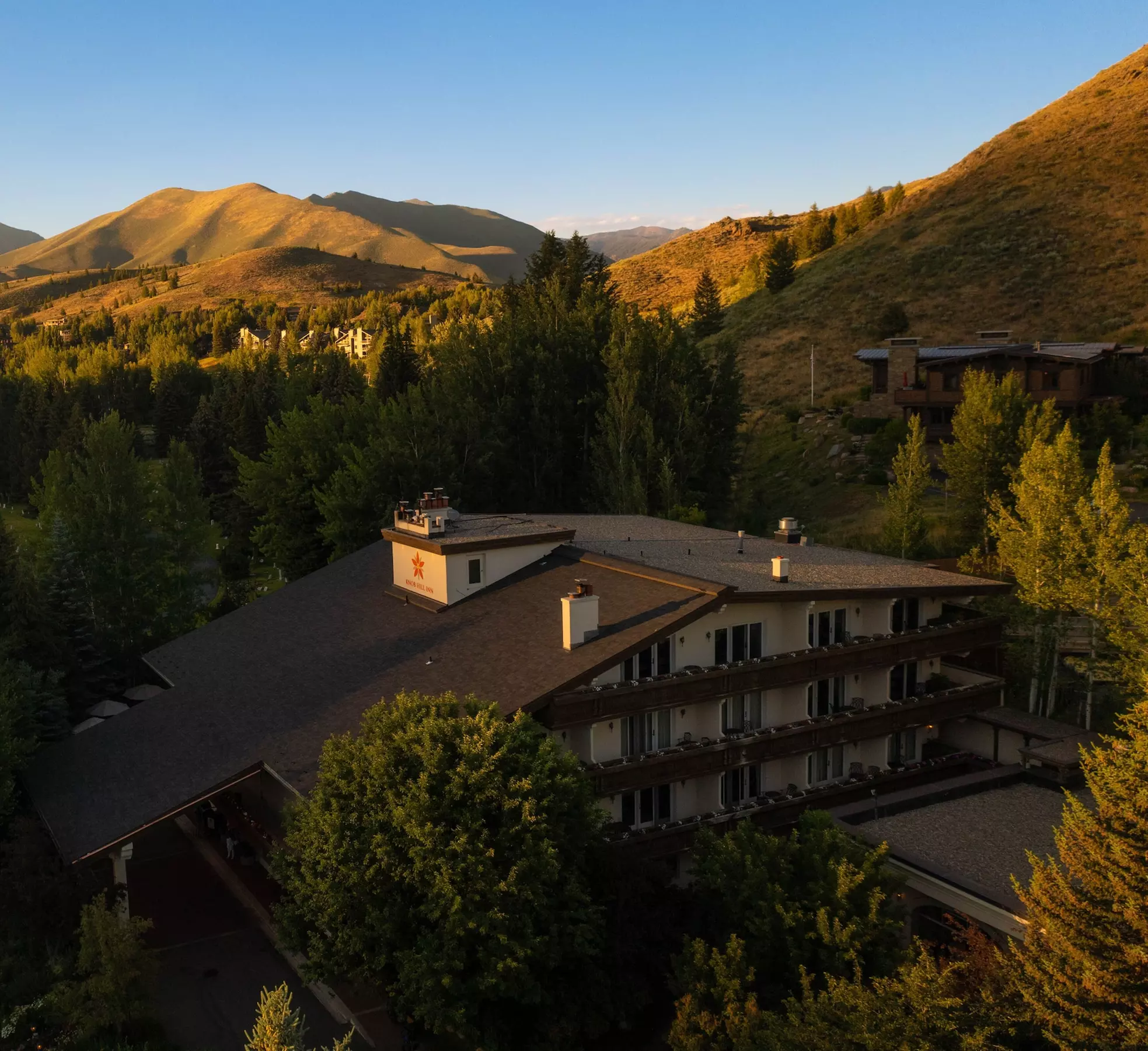 Knob Hill Inn - Primary Image