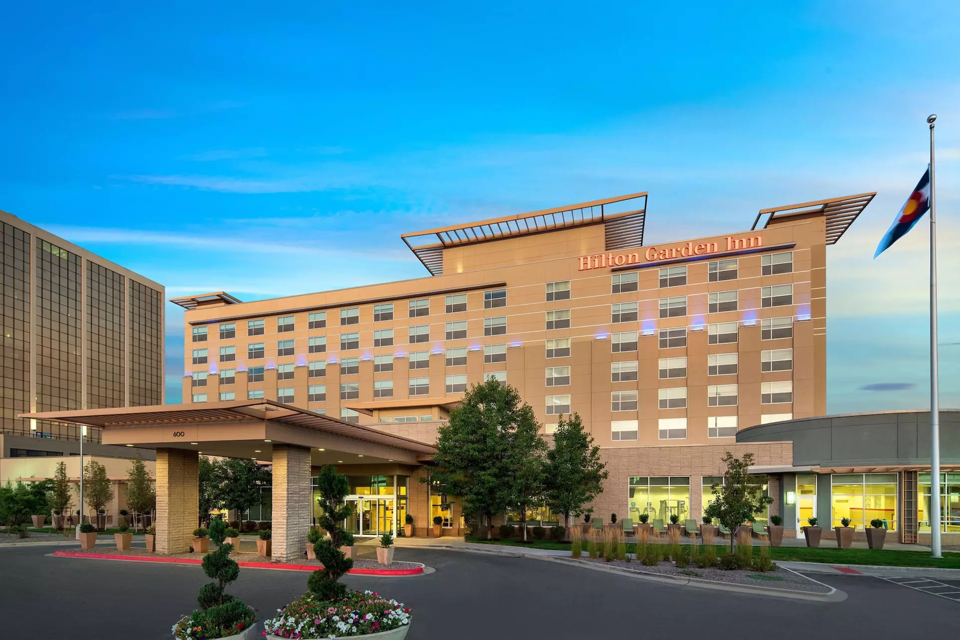 Hilton Garden Inn Denver/Cherry Creek - Primary Image