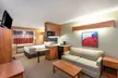 Microtel Inn & Suites by Wyndham Raton - Second Medium