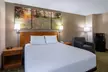 Days Inn & Suites by Wyndham Madison - Second Medium