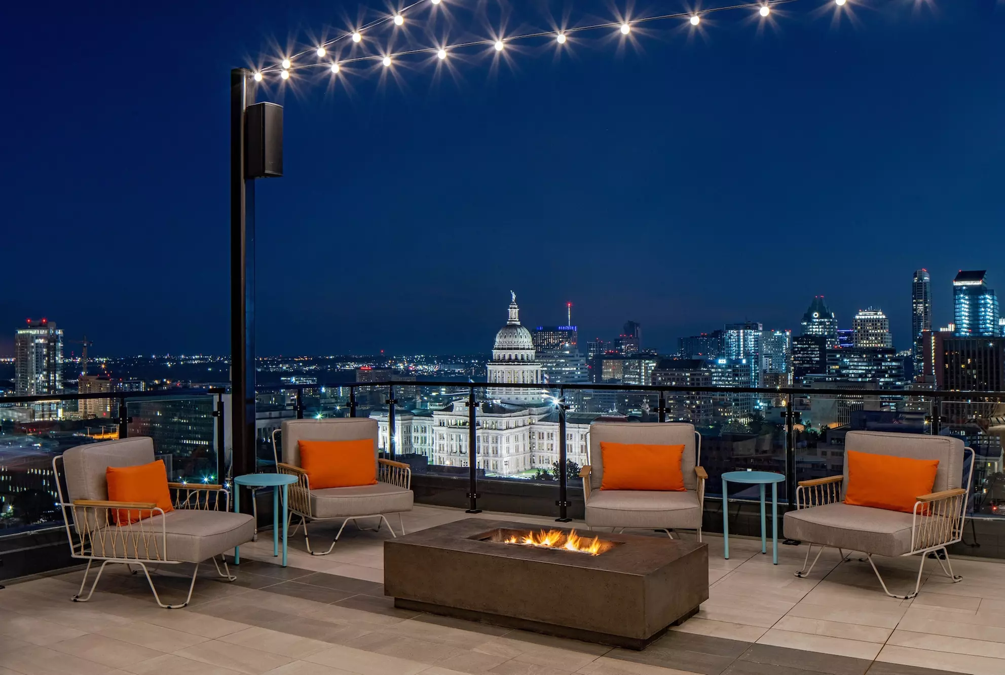 Hilton Garden Inn Austin University Capitol District - Primary Image